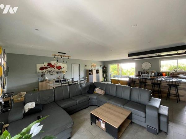 Dans le triangle MARCIAC/VILLECOMTAL/MIELAN Rare: belle propriété récente sur 2ha72a82ca au calme.