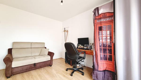 APPARTEMENT 5 PIÈCES – 90 m² – 3 CHAMBRES (possibilité 4) – BOX – CAVE