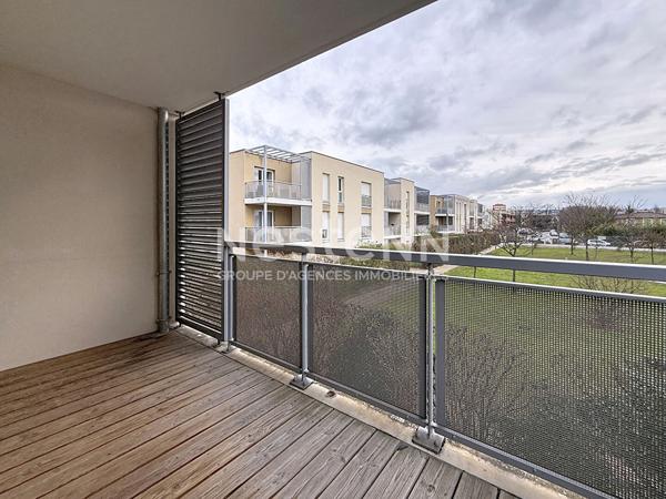 Appartement T3 2 Chambres avec Terrasse et Garage - 69500 BRON