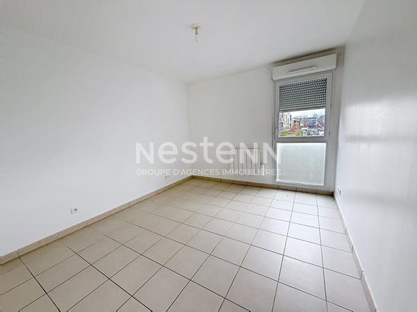 Appartement T3 2 Chambres avec Terrasse et Garage - 69500 BRON