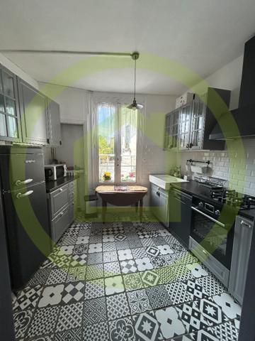 Maison à COULOMMIERS (77120)