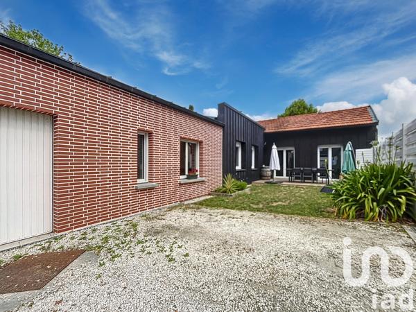Maison à vendre 5 pièces 109 m² Sainte-Luce-sur-Loire