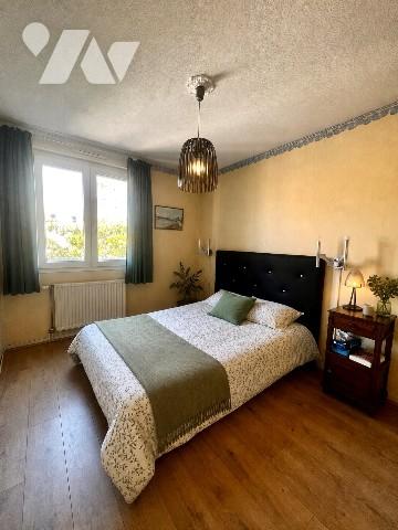 Appartement T5 avec garage et terrasse