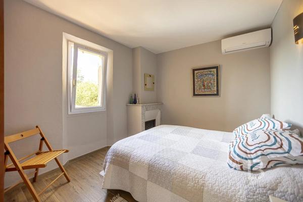 Maison parfaite a vendre! Piscine, jardin méditerranéen et maison d’amis