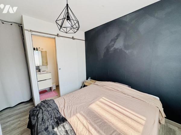 Maison contemporaine récente – 4 chambres et un bureau