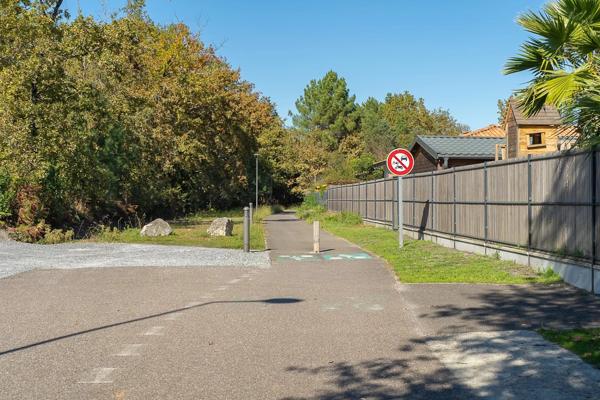 Maison contemporaine clé en main – Charme, confort et sérénité à Mios