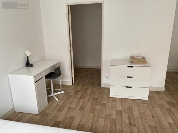 Chambre meublée à louer à Reims dans la Marne (51100), ref : LOCASOCSAV