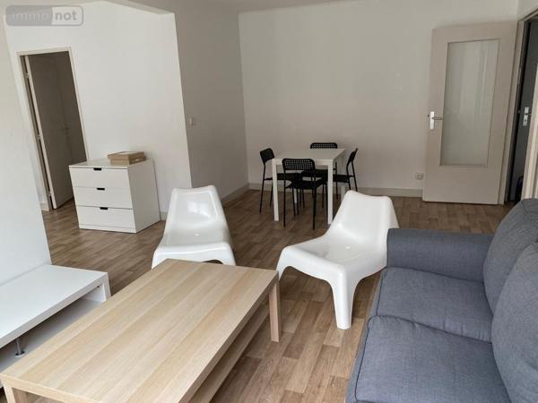 Chambre meublée à louer à Reims dans la Marne (51100), ref : LOCASOCSAV