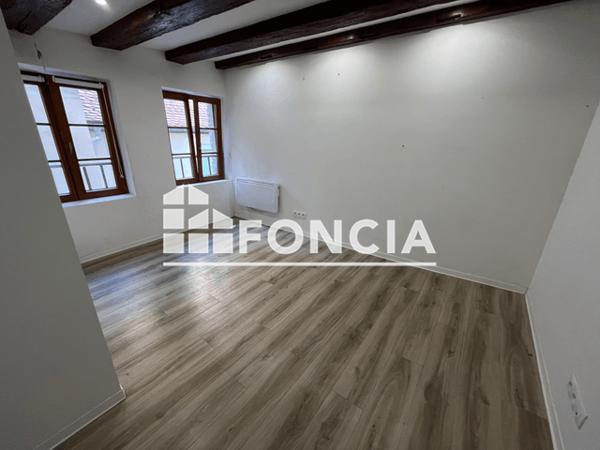 Location Studio 29.63 m² - 111 GRAND'RUE Strasbourg 67000