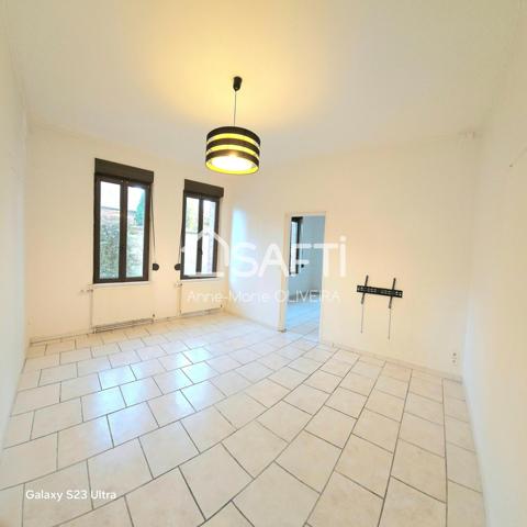 Maison individuelle de village de 4 pièces avec courette, jardinet, cave proches toutes commodités