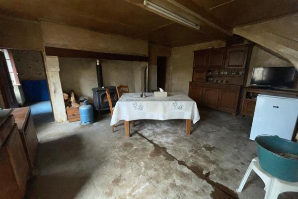 Corps de ferme (maison, grange et annexes)