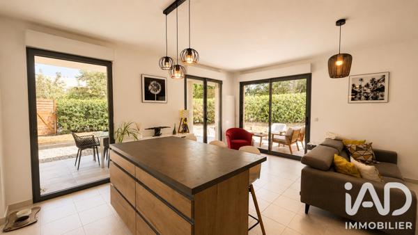Appartement à vendre 3 pièces 78 m² Mandelieu-la-Napoule