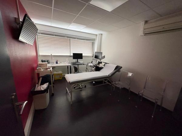 Vente Bureau 5 pièces 103 m2 à Nantes