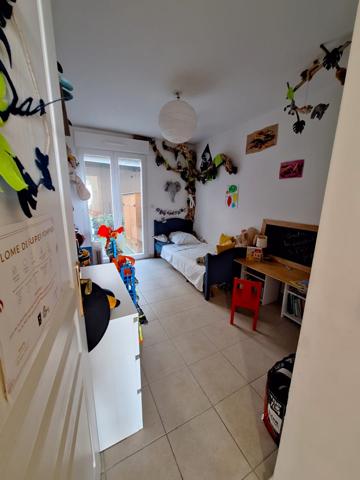 Saint-Laurent-du-Var (06700) APPARTEMENT AVEC VUE MER ET VERDURE AU CALME ABSOLU