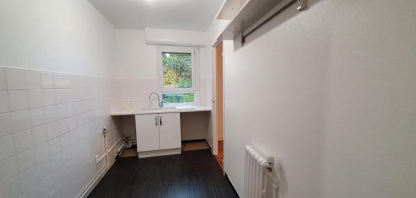 Location 2 Pieces 44 92000 Nanterre b21