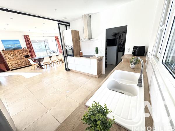 Maison à vendre 5 pièces 138 m² Saint-Martin-de-Hinx