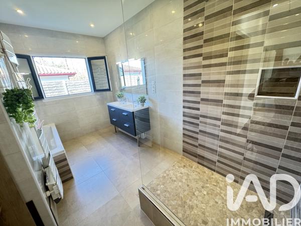 Maison à vendre 5 pièces 138 m² Saint-Martin-de-Hinx