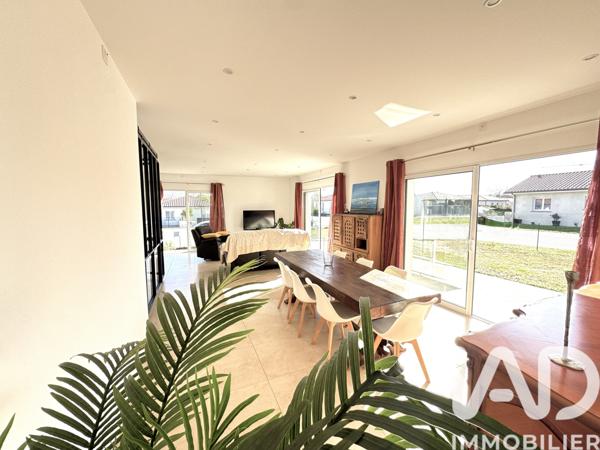 Maison à vendre 5 pièces 138 m² Saint-Martin-de-Hinx