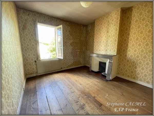 Maison de ville 130 m² – Sainte-Foy-la-Grande – Cour – 3 chambres