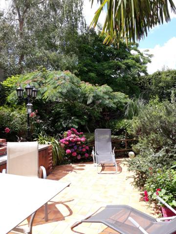 ENSEMBLE IMMOBILIER (LOCAL PROFESSIONNEL ET HABITATION)