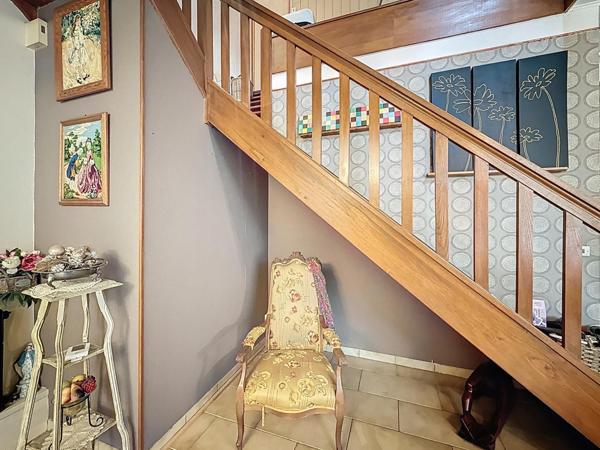 ENSEMBLE IMMOBILIER (LOCAL PROFESSIONNEL ET HABITATION)