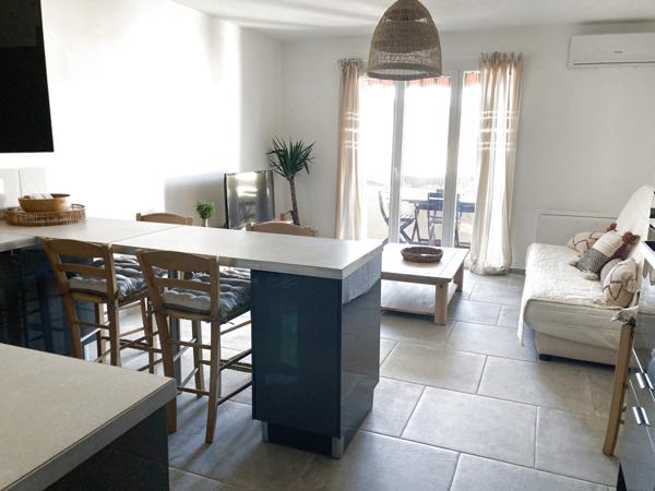 Sanary-sur-Mer (83110) Appartement T2 de 48 m² avec parking collectif.