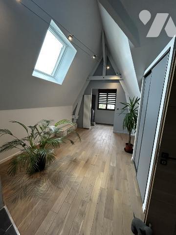 Spacieuse maison familiale de 165 m² sur sous-sol complet, alliant confort et modernité