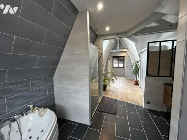 Spacieuse maison familiale de 165 m² sur sous-sol complet, alliant confort et modernité