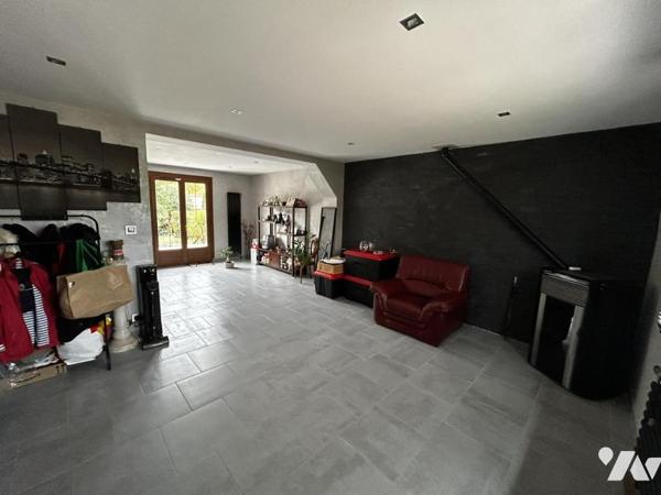 Spacieuse maison familiale de 165 m² sur sous-sol complet, alliant confort et modernité