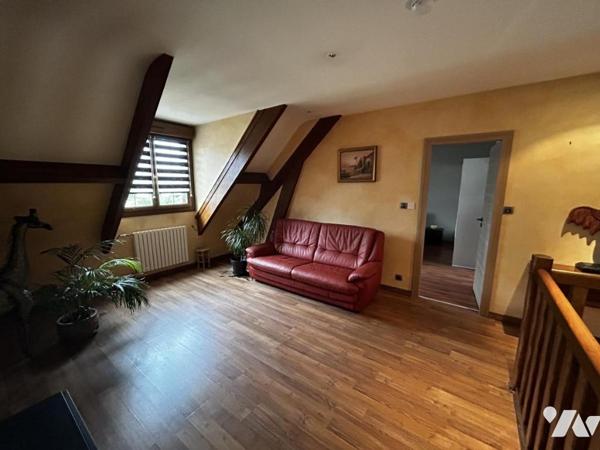 Spacieuse maison familiale de 165 m² sur sous-sol complet, alliant confort et modernité