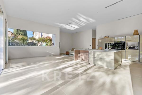 Villa avec piscine proche mer Cagnes-Sur-Mer