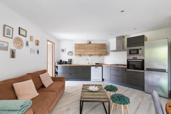 Superbe villa contemporaine entre Cannes et Golfe Juan