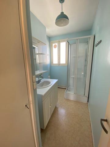 APPARTEMENT T3 A LOUER A L'ANNEE