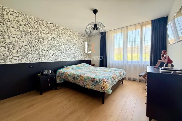 La Rochelle (17000) La Genette - Maison entièrement rénovée avec stationnement, garage, jardin paysagé et dépendance