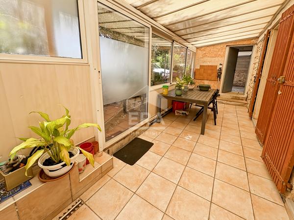 LES PENNES MIRABEAU - Maison T4 de 133m2 avec jardin privatif de 330m2