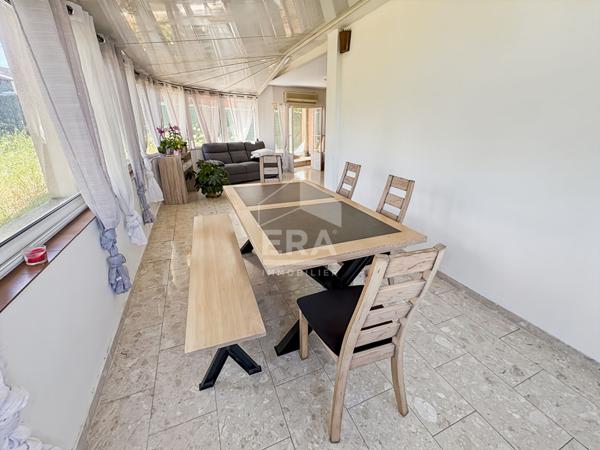 LES PENNES MIRABEAU - Maison T4 de 133m2 avec jardin privatif de 330m2