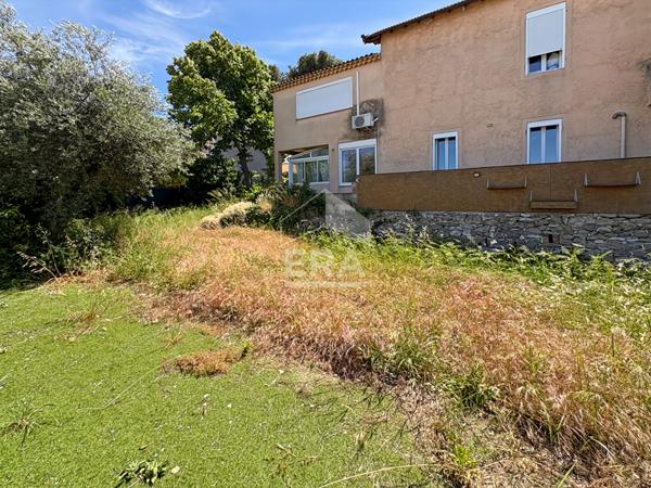 LES PENNES MIRABEAU - Maison T4 de 133m2 avec jardin privatif de 330m2