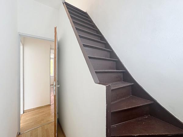 Maison 3 chambre cour