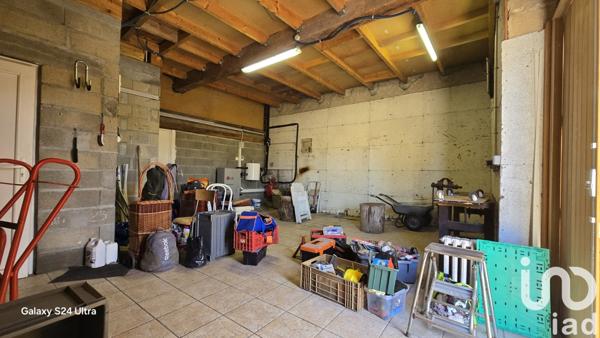 Maison à vendre 10 pièces 295 m² Saint-Georges-de-Poisieux