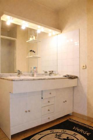 EXCLUSIVITÉ Immeuble à Saint-Marcel-d'Aude ? Fort potentiel