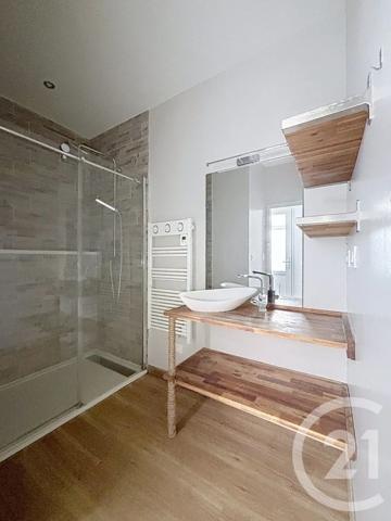 Maison à vendre  3 pièces - 57,66 m 2   CLERMONT FERRAND  - 63