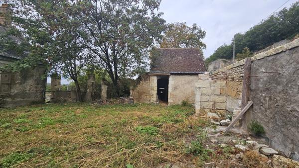 Corp de ferme et Terrain 2500m² constructible