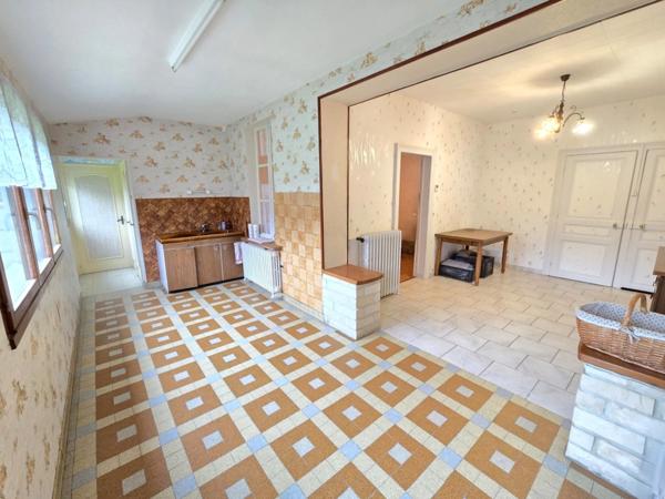 HIRSON (02) - Vente maison 3 chambres avec garage et jardin.