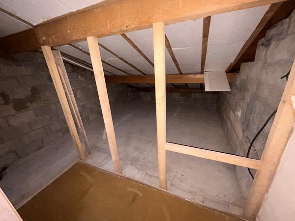 Maison individuelle à rénover, sur 10,52 ares à MANDEURE (25350)