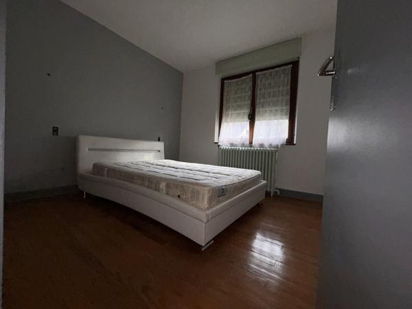 Maison individuelle à rénover, sur 10,52 ares à MANDEURE (25350)