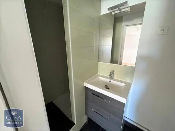 Appartement à louer 2 pièces 30.29m² Nantes (44000)