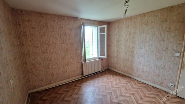 Maison ancienne avec grandes dépendances proche Bergerac !