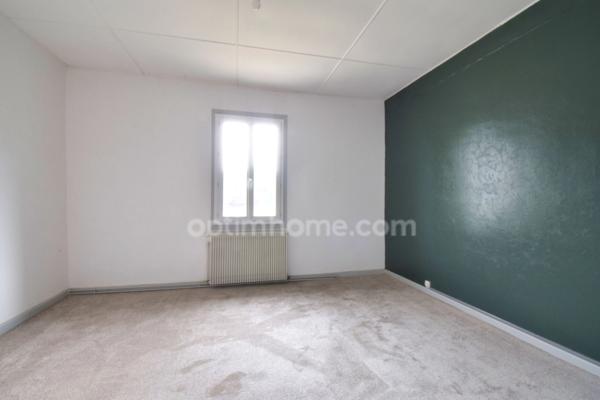 *** EXCLUSIVITE *** PROPRIETE RARE : MAISON DEPENDANCES ET TERRAIN *** SAINT-JEAN-D'HEURS 63190 ***