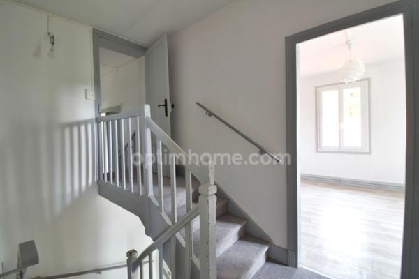 *** EXCLUSIVITE *** PROPRIETE RARE : MAISON DEPENDANCES ET TERRAIN *** SAINT-JEAN-D'HEURS 63190 ***
