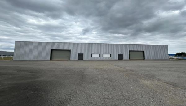 Local d'activité 1000 m2 - PONTCHATEAU